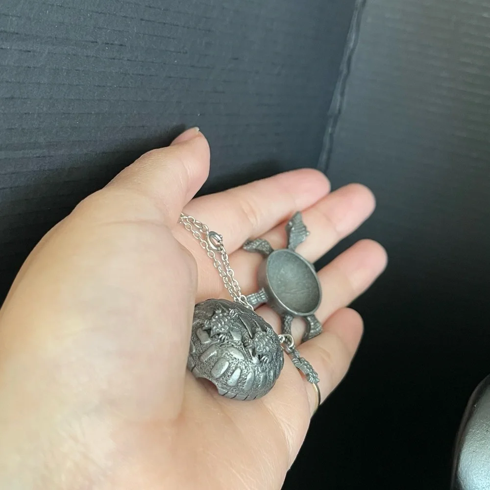 Turtle earring necklace silver tone set - Picture 5 of 7